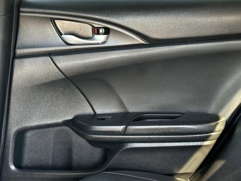 Used 2020 Honda Civic Sport image 14