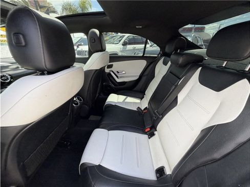 Used 2020 Mercedes-Benz A 220 image 24