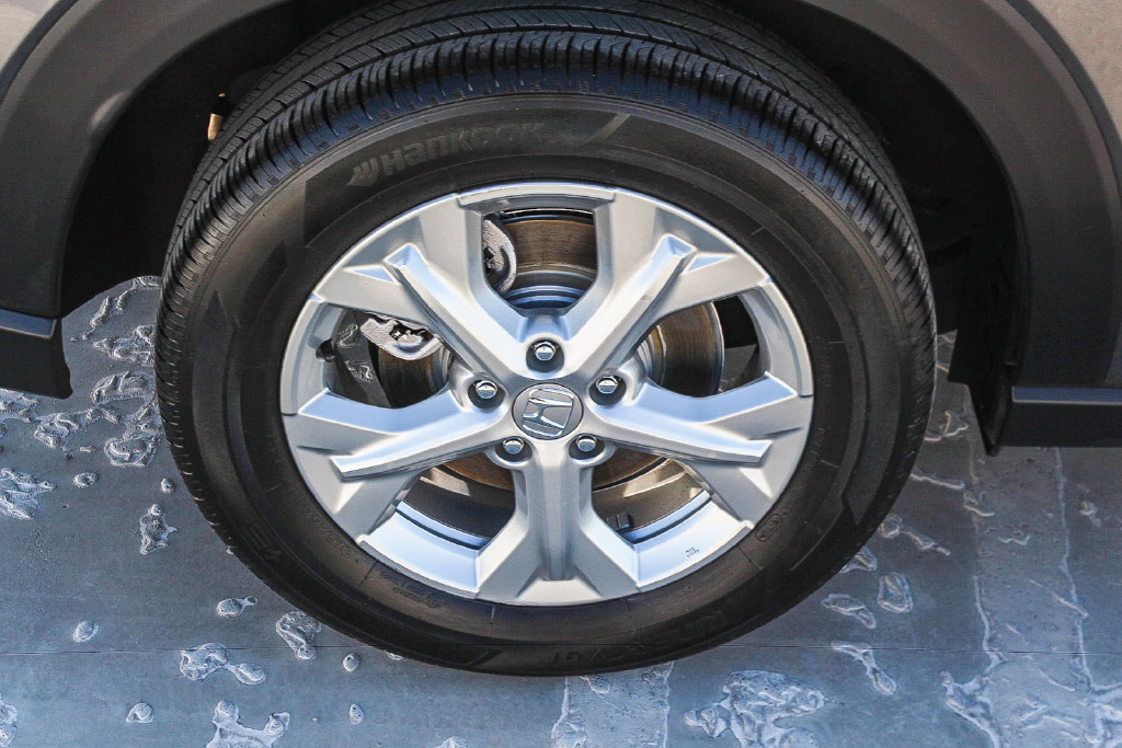 Certified 2025 Honda HR-V LX image 9