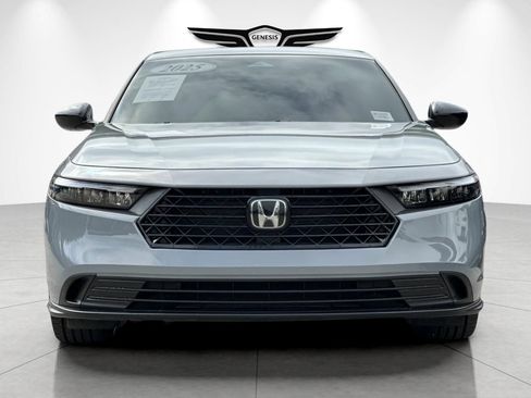 Used 2025 Honda Accord Sport image 10