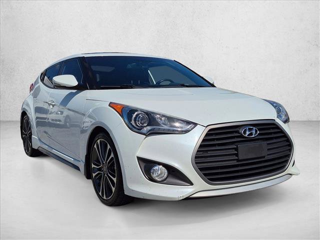 Used 2016 Hyundai Veloster Turbo w/ Option Group 04 FWD image 3