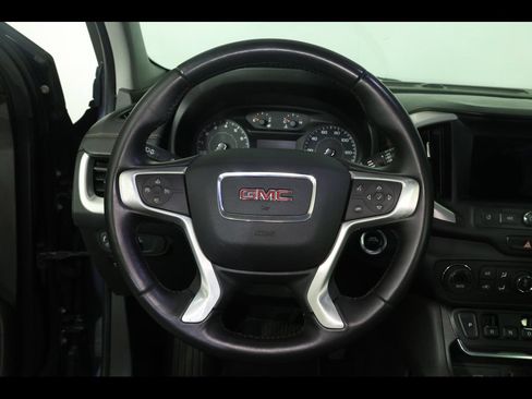 Used 2018 GMC Terrain SLE w/ Driver Convenience Package AWD/4WD image 17