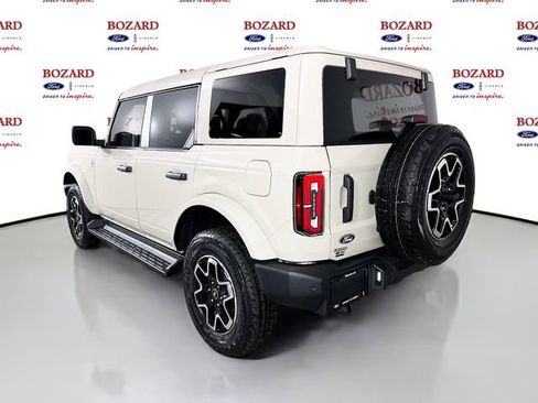 New 2026 Ford Bronco Outer Banks image 5