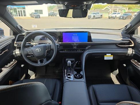 New 2026 Toyota Crown Signia w/ Advanced Technology Package AWD/4WD image 22