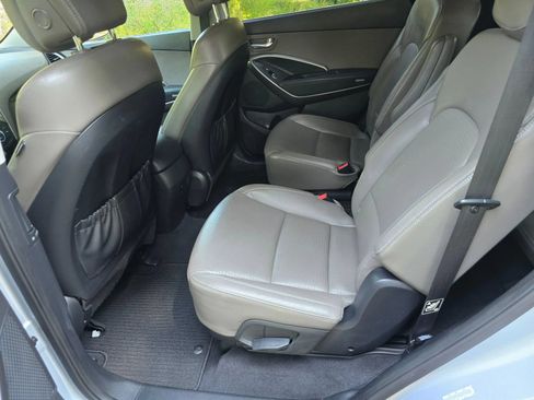Used 2013 Hyundai Santa Fe Limited AWD/4WD image 19