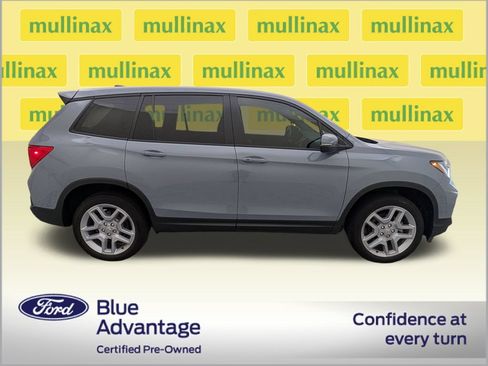 Used 2024 Honda Passport EX-L image 2
