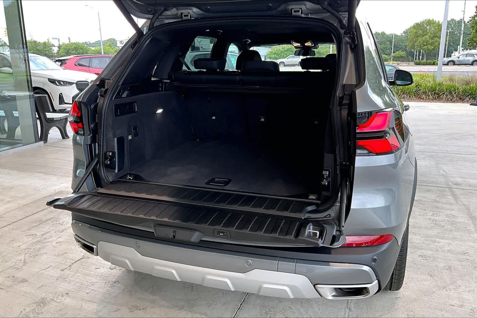 Used 2026 BMW X5 sDrive40i RWD image 34