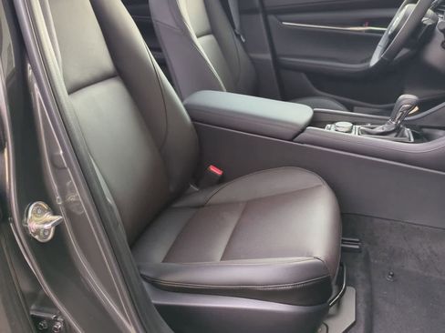 New 2026 MAZDA MAZDA3 Hatchback w/Premium Plus Pkg image 22