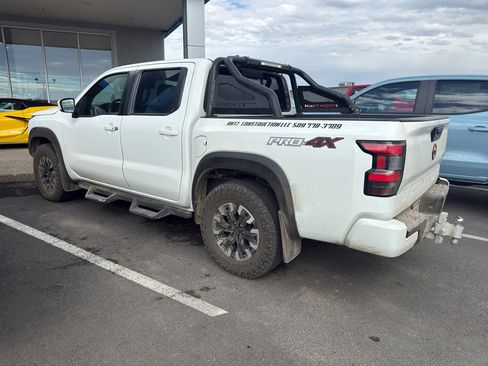 Used 2022 Nissan Frontier PRO-4X w/ Technology Package AWD/4WD image 7