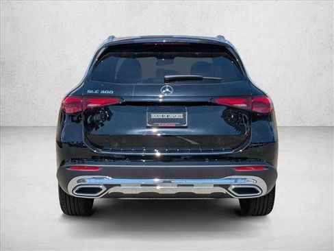 New 2026 Mercedes-Benz GLC 300 image 7