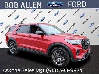 New 2026 Ford Explorer ST-Line w/ ST-Line Street Pack video 1