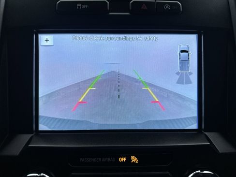 Used 2018 Ford F150 XLT w/ Equipment Group 302A Luxury image 19