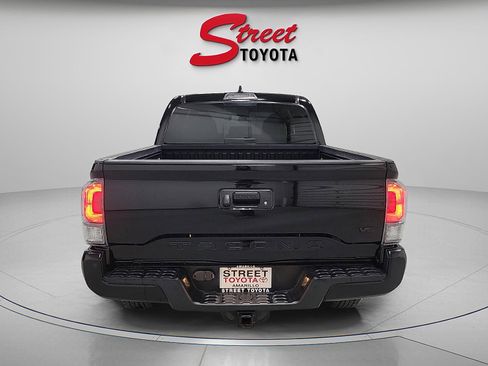Certified 2023 Toyota Tacoma TRD Off-Road w/ Technology Package image 5