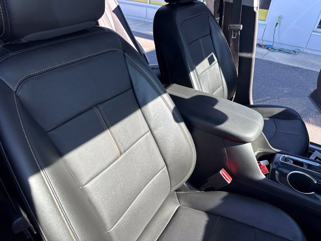 Used 2022 Chevrolet Equinox Premier FWD image 29