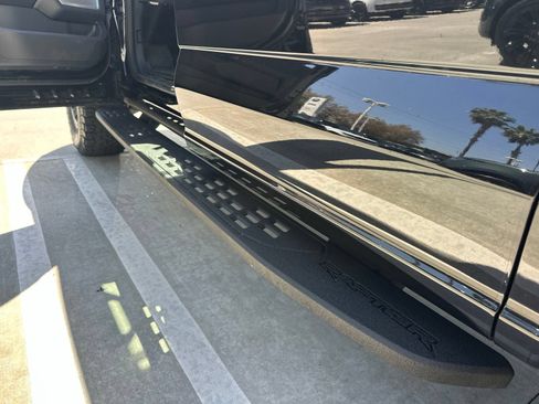 Used 2023 Ford F150 Raptor w/ Raptor Carbon Fiber Package AWD/4WD image 23