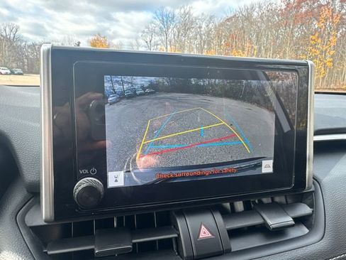 Certified 2024 Toyota RAV4 LE image 35