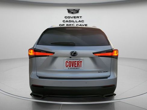 Used 2019 Lexus NX 300 FWD w/ Luxury Package image 8