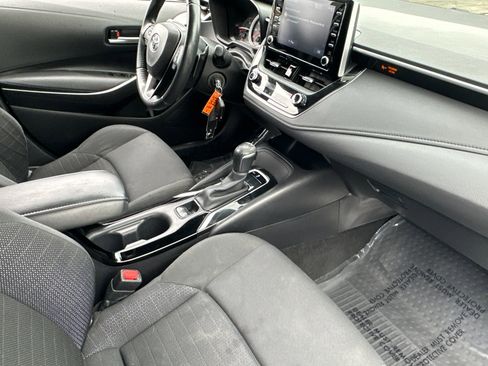 Used 2020 Toyota Corolla SE image 15