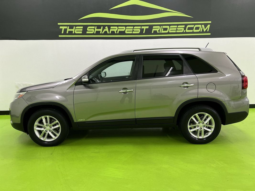 Used 2015 Kia Sorento LX AWD/4WD image 6