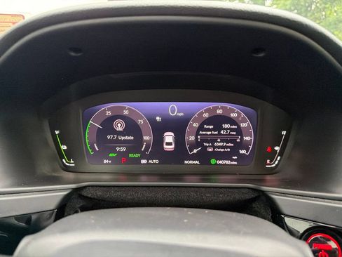 Used 2024 Honda Accord Sport image 41