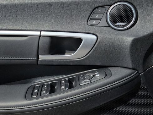 Certified 2025 Hyundai Sonata Limited image 18