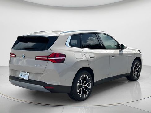 New 2026 BMW X3 xDrive30i w/ Premium Package AWD/4WD image 4