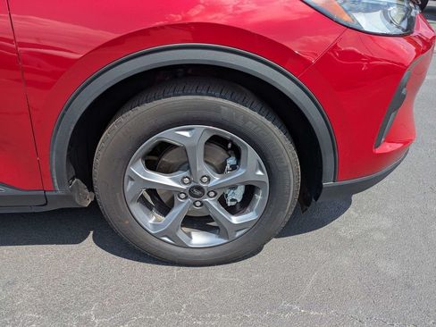 Used 2025 Ford Escape ST-Line FWD image 12