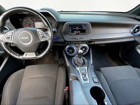 Used 2021 Chevrolet Camaro LT image 7