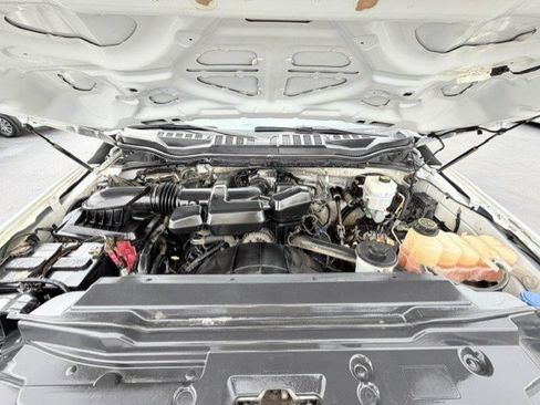 Used 2018 Ford F350 XL w/ Power Equipment Group AWD/4WD image 24