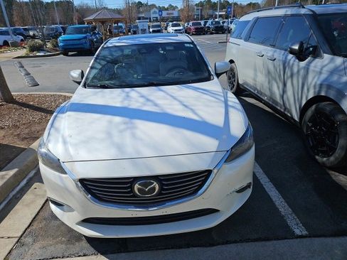 Used 2017 MAZDA MAZDA6 Grand Touring image 2