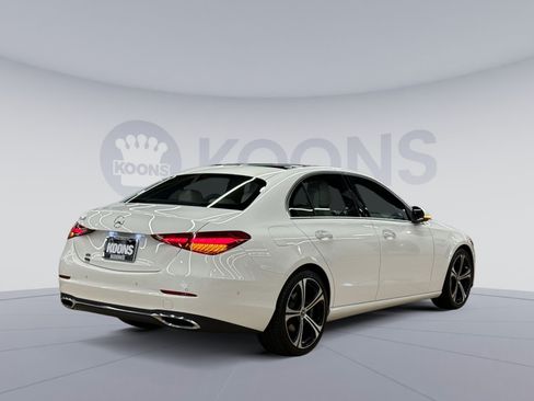 Used 2025 Mercedes-Benz C 300 Sedan image 11