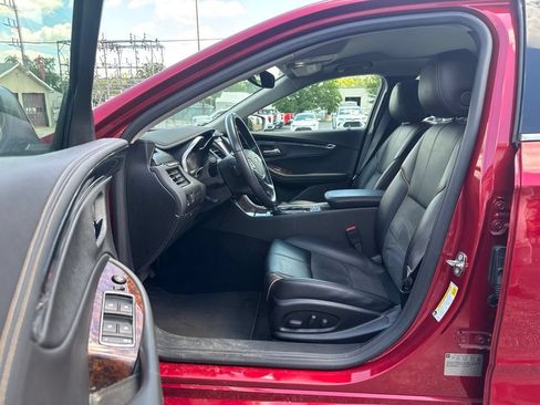 Used 2014 Chevrolet Impala LT FWD image 13