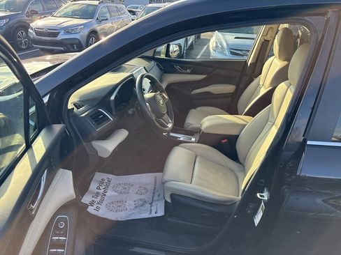 Used 2023 Subaru Ascent Limited image 8