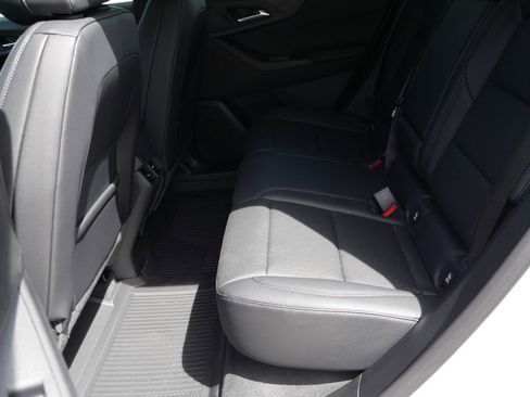 New 2026 Chevrolet Equinox LT w/ Convenience Package II AWD/4WD image 26