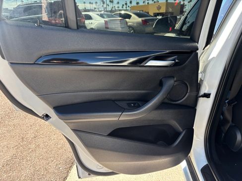 Used 2018 BMW X1 sDrive28i FWD image 32