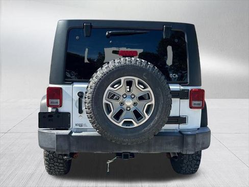 Certified 2017 Jeep Wrangler Unlimited Rubicon w/ Connectivity Group image 6