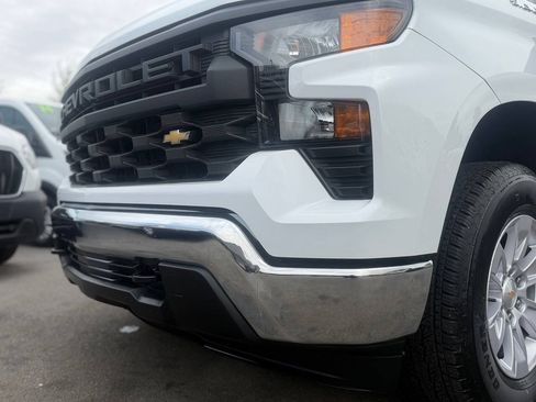 Used 2025 Chevrolet Silverado 1500 W/T RWD image 16