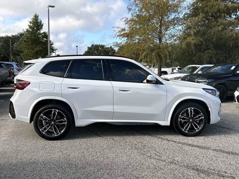Used 2023 BMW X1 xDrive28i w/ Premium Package AWD/4WD image 2