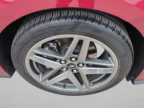 Used 2025 Ford Mustang Coupe image 10