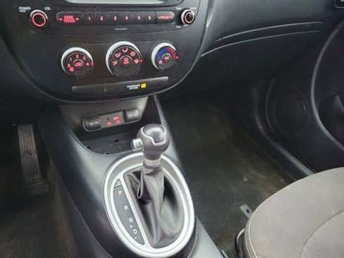 Used 2017 Kia Soul image 26