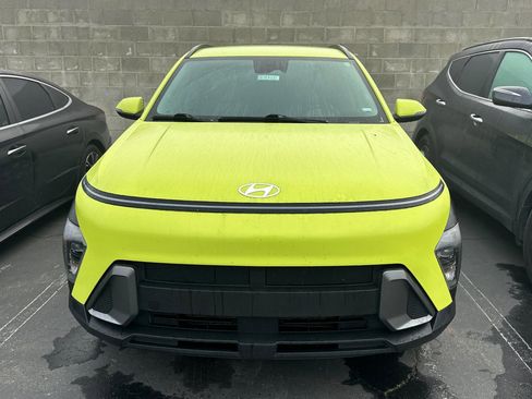 Used 2024 Hyundai Kona SEL image 5