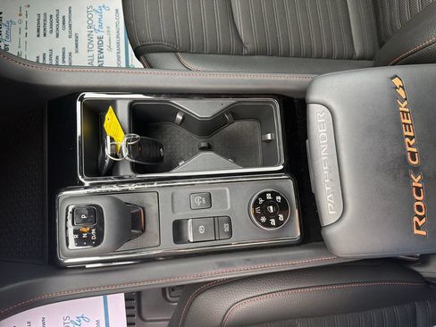 Used 2025 Nissan Pathfinder Rock Creek AWD/4WD image 16