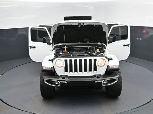 Used 2018 Jeep Wrangler Unlimited Sahara AWD/4WD image 54
