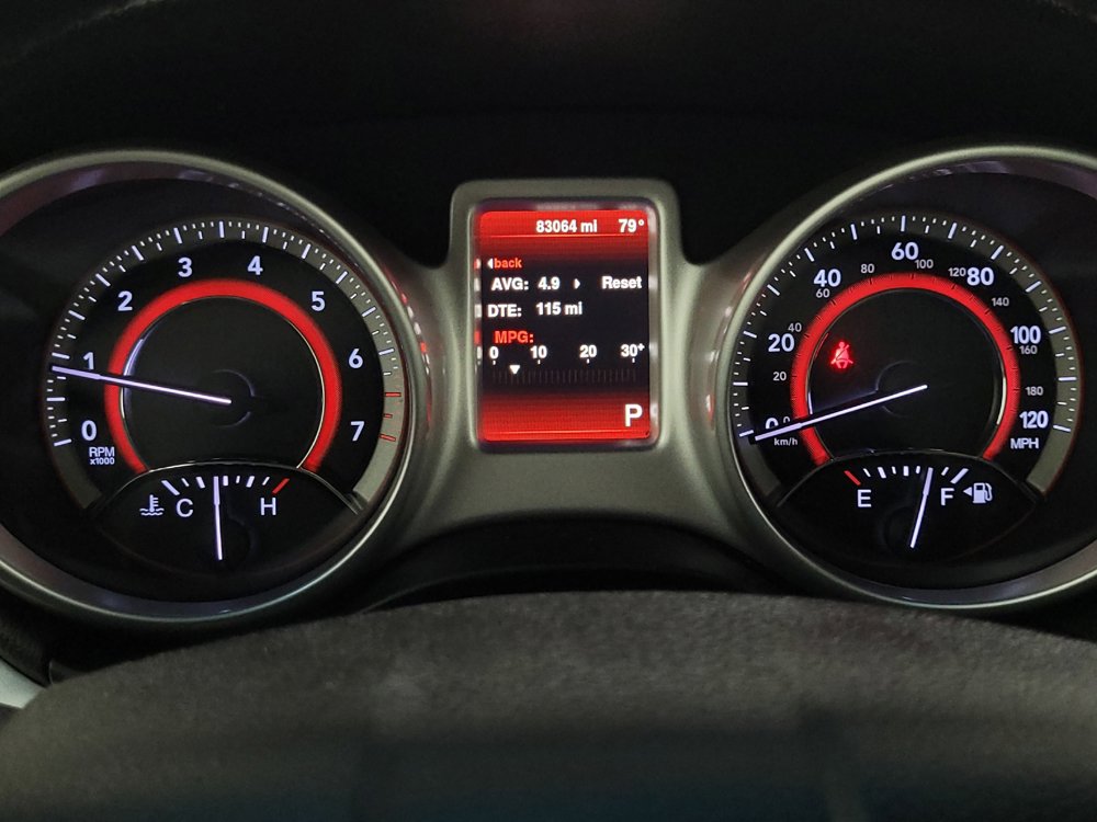 Used 2016 Dodge Journey SE w/ Flexible Seating Group FWD image 23