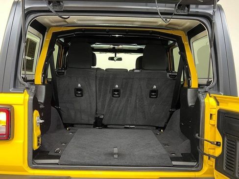 Used 2021 Jeep Wrangler Unlimited Sport image 9