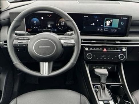 New 2025 Hyundai Tucson SEL image 25