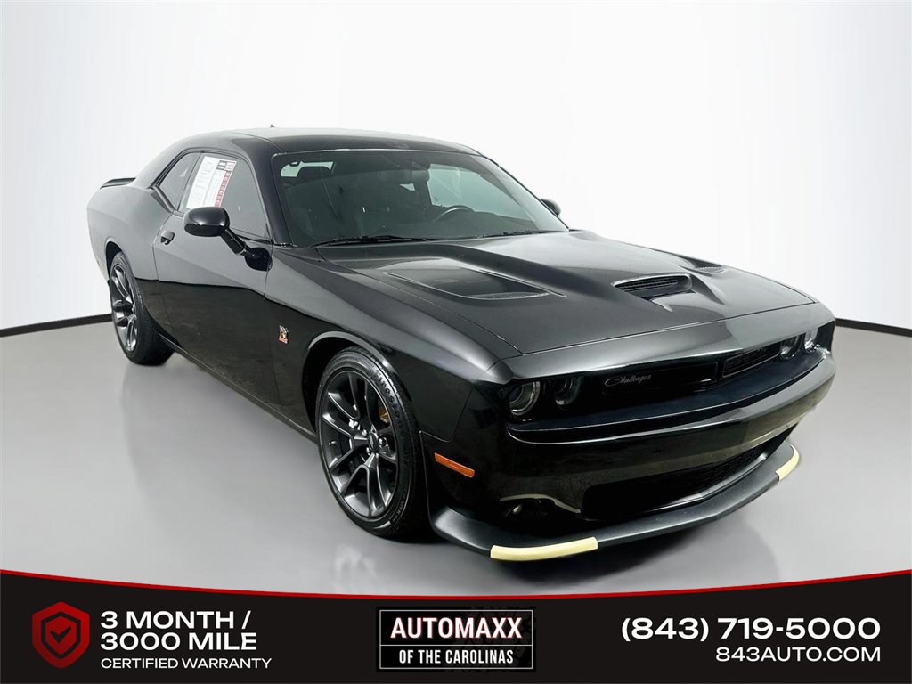 Used 2022 Dodge Challenger R/T Scat Pack RWD image 1