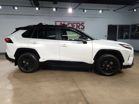 Certified 2024 Toyota RAV4 XSE w/ Advanced Technology Package AWD/4WD image 8