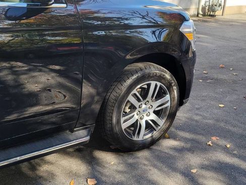 Used 2023 Ford Expedition Max Limited image 6