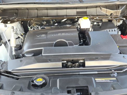 Certified 2024 Nissan Pathfinder Platinum w/ Cargo Package image 32